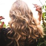 Daj włosom odetchnąć: naturalne odżywki bez silikonów, które pokochasz od pierwszego użycia